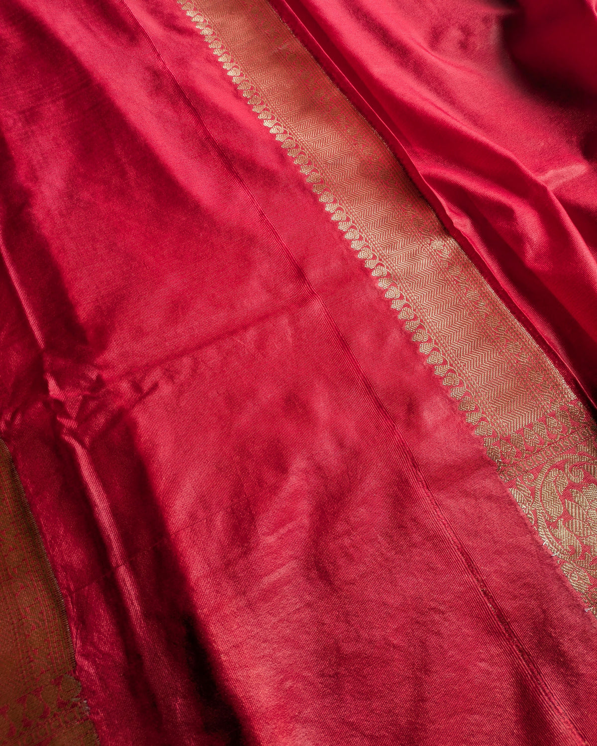 Katan Soft Banarasi Sari Red