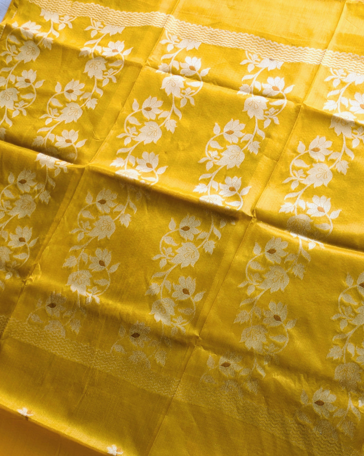 Tussar Jamdani Sari Yellow