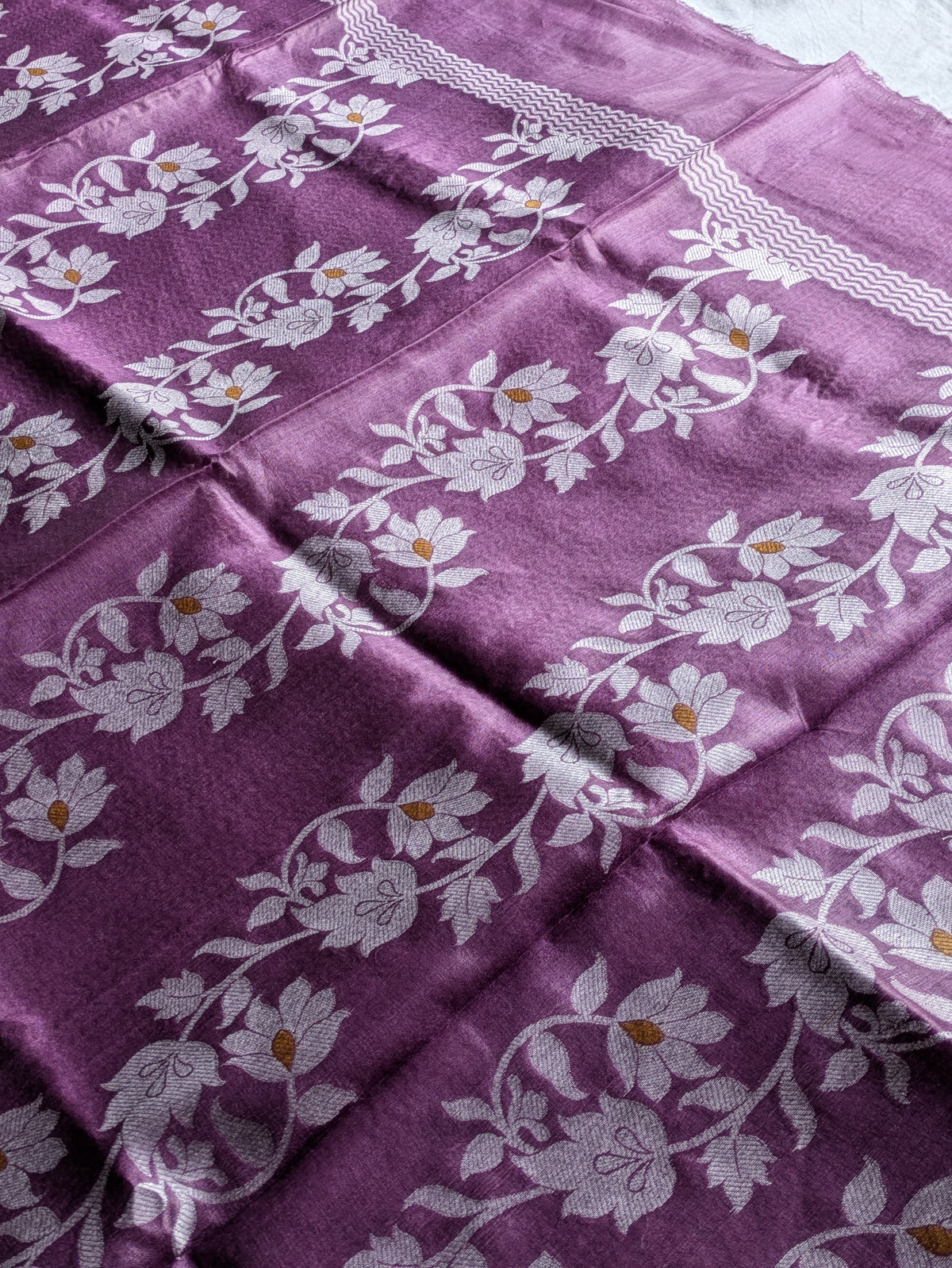 Tussar Jamdani Sari Purple