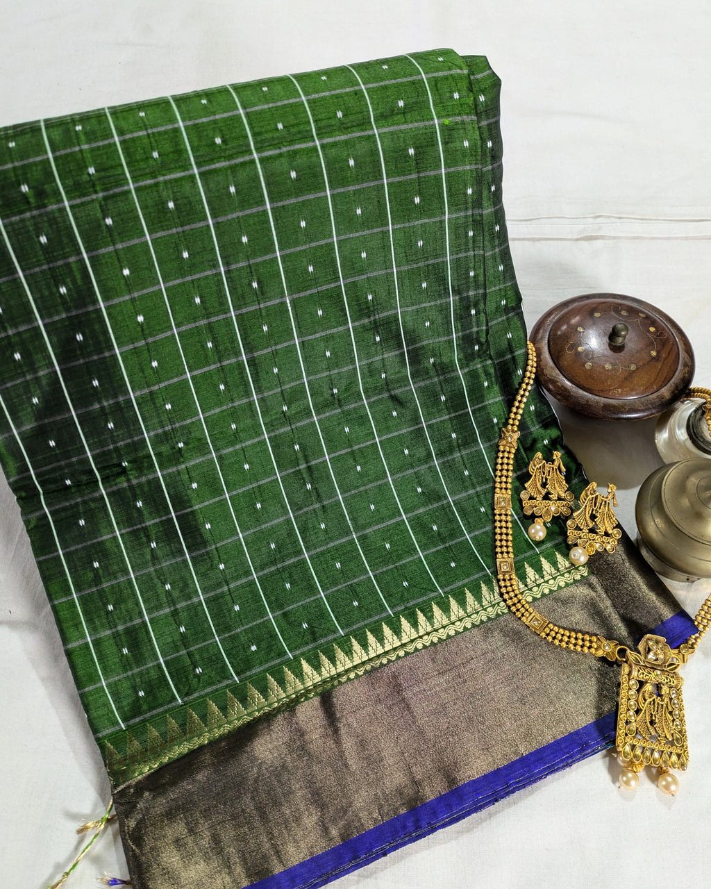 Bishnupuri Kalakshetra Sari Bottle Green Check (Silk Mark)