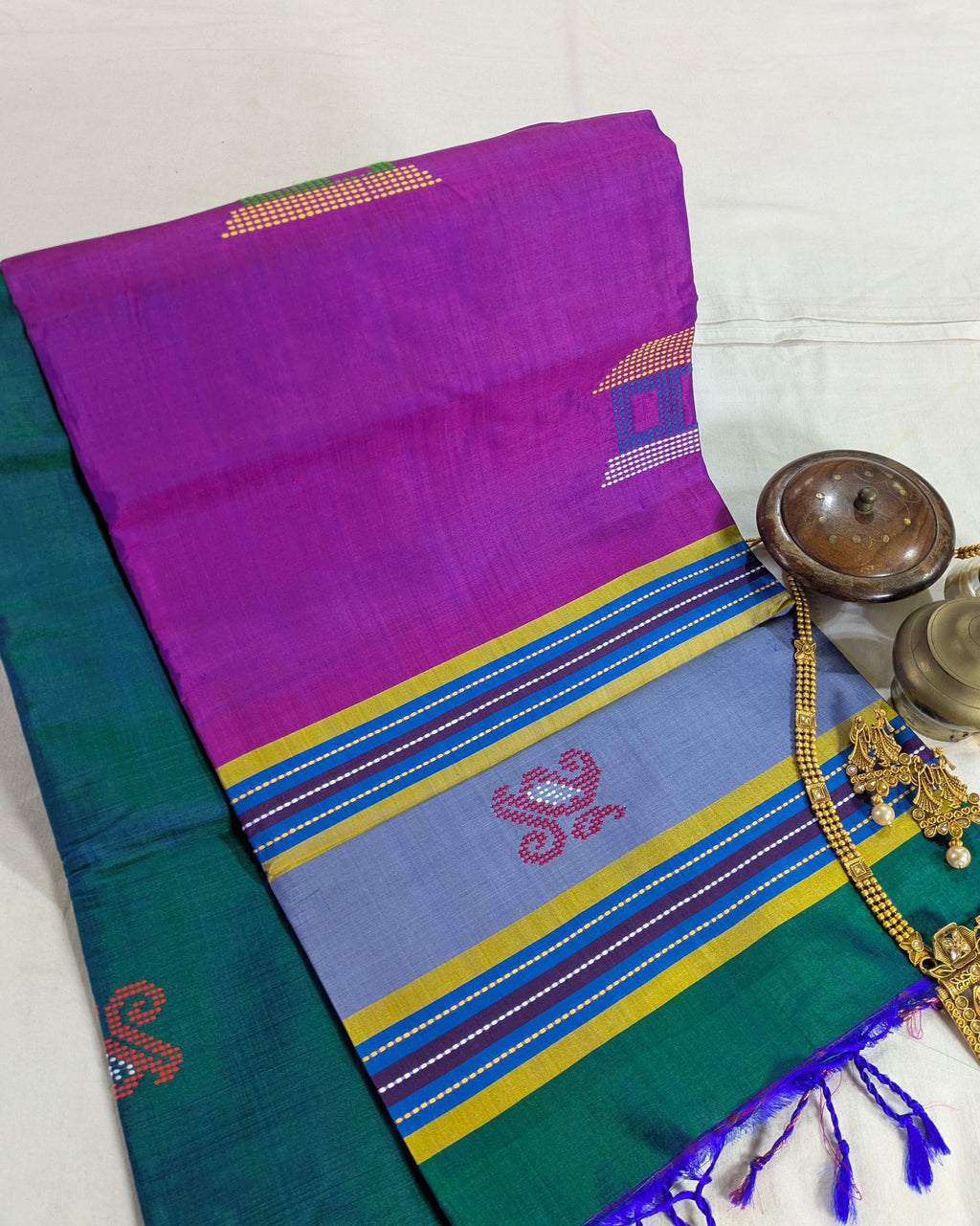Bishnupuri Kalakshetra Sari Peacock-blue 1 (Silk Mark)