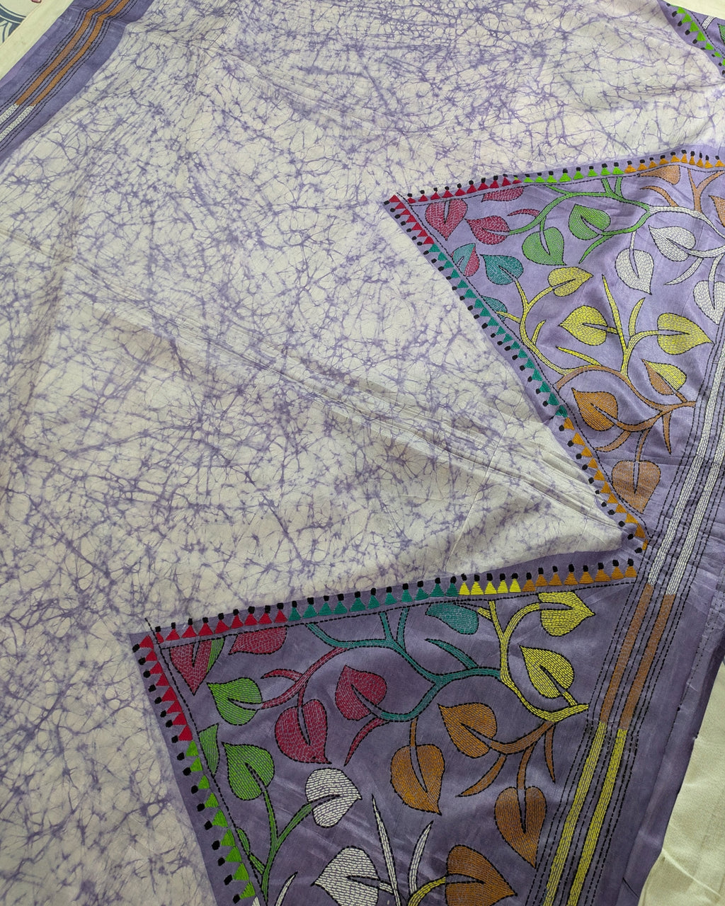 Batik Kantha Stitch Sari with Blouse Piece Off-white
