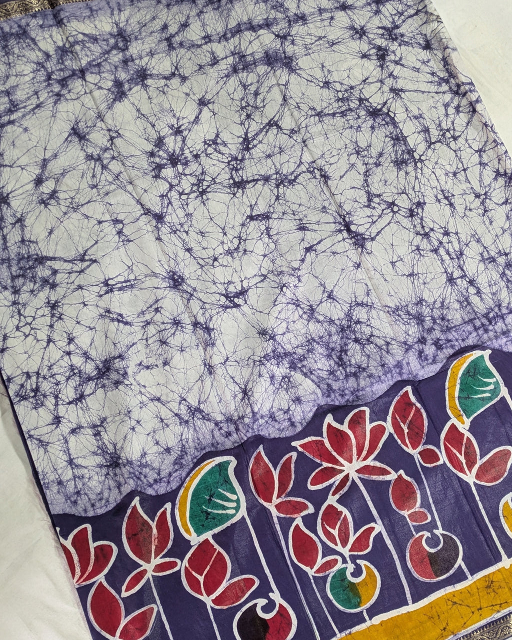 Maheswari Batik Sari Lotus Design