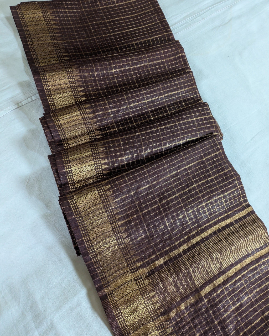 Stylish Check Sari with Blouse Piece Brown