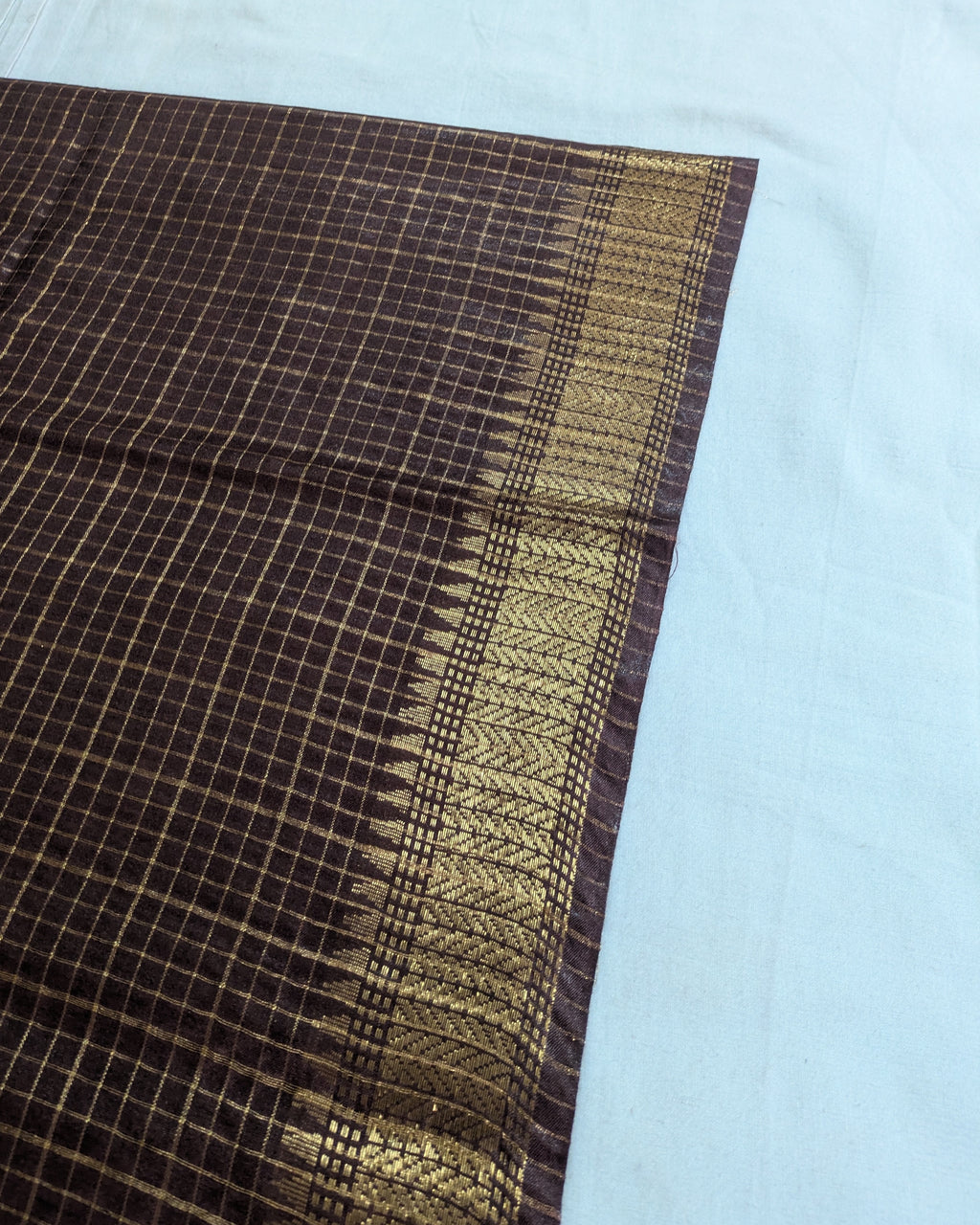 Stylish Check Sari with Blouse Piece Brown