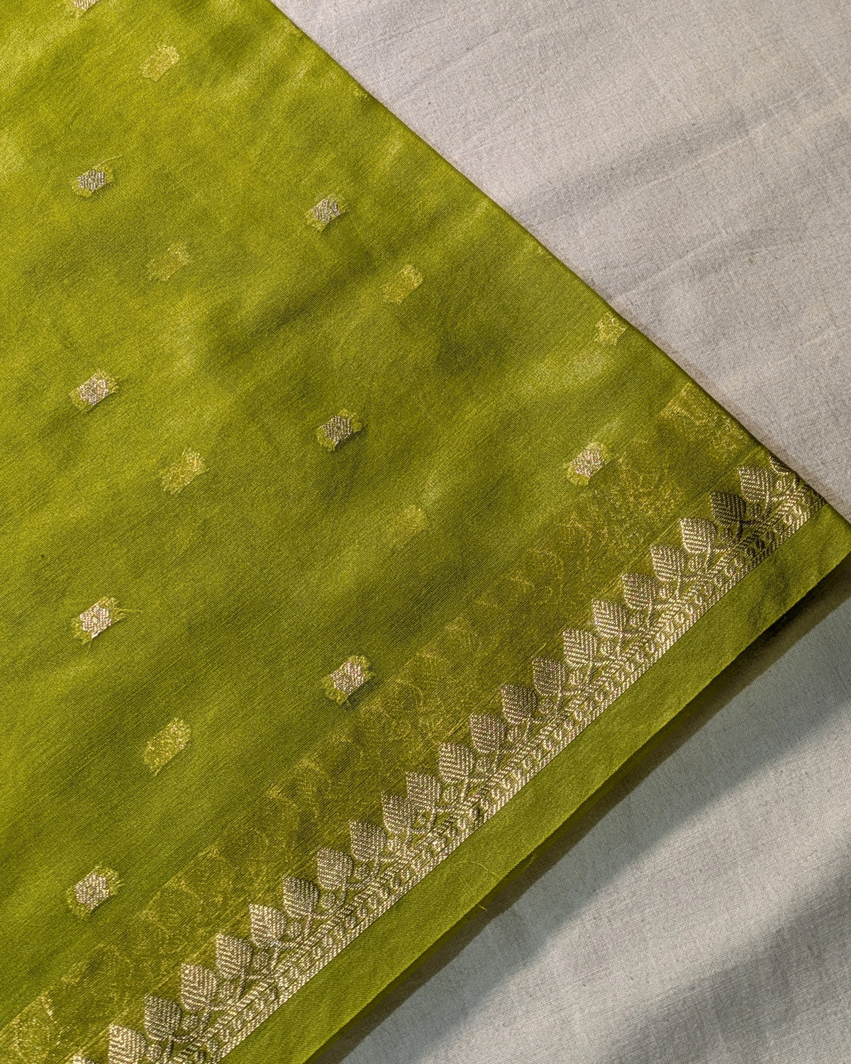 Organza Inch Border Banarasi Sari Green