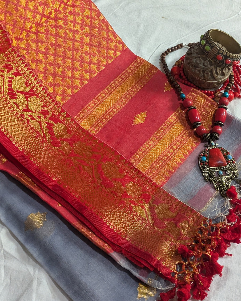 Resham Benarasi Ash Colour Sari with Blouse Piece