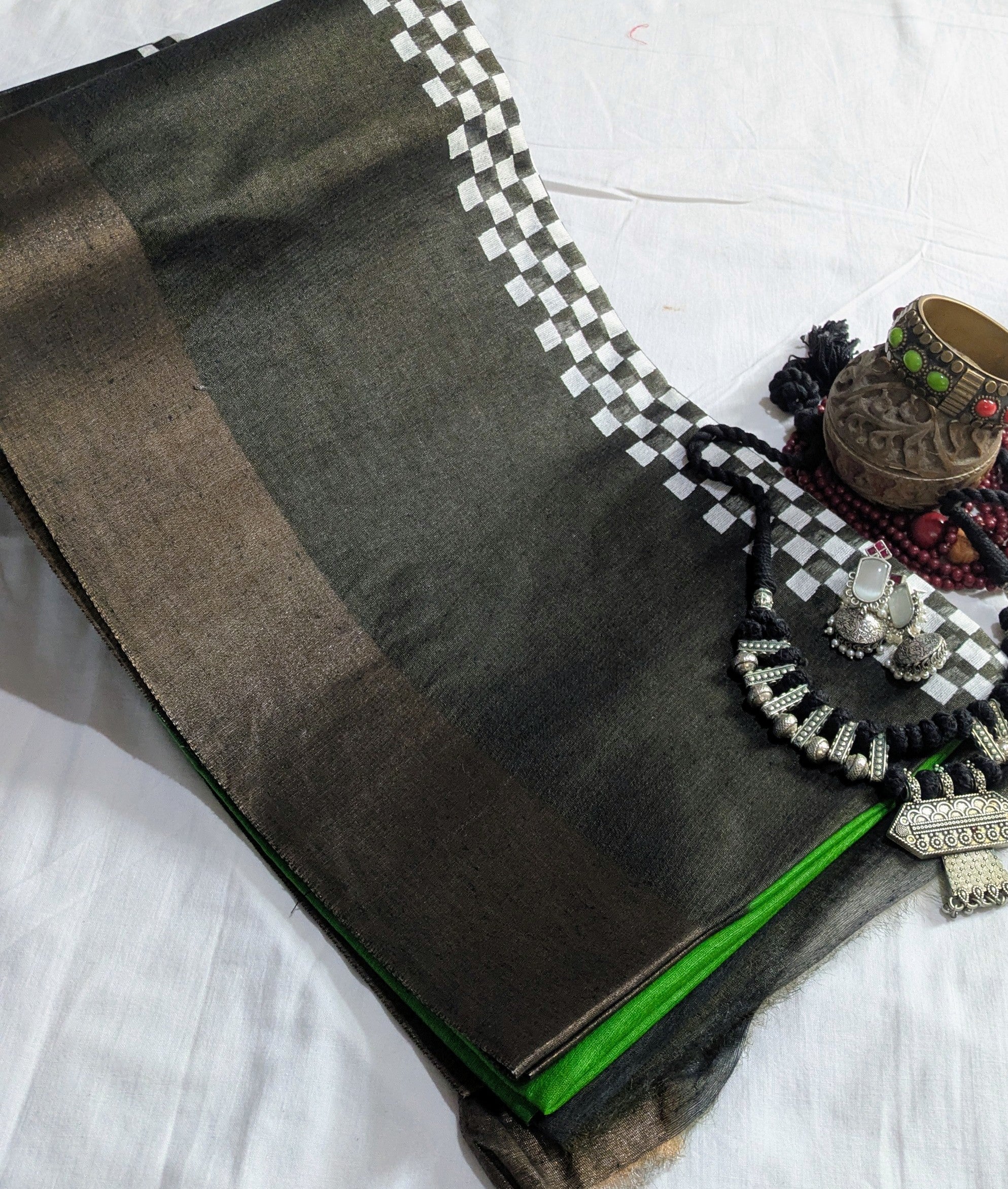 Semi Bapta Tussar Saree with Blouse Piece